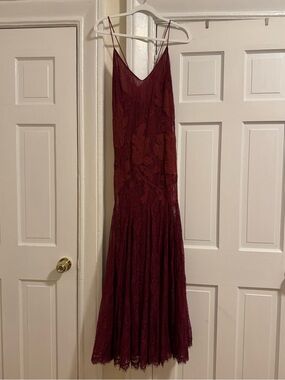 ASOS DESIGN Burgundy Lace Appliqué Maxi Dress Open Back Prom Gown 10